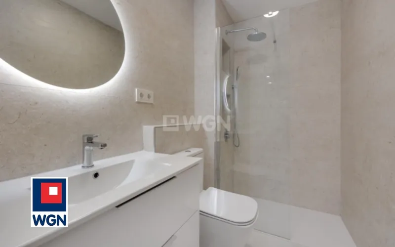 Mieszkanie na  sprzedaż Torrevieja - Nowoczesny apartament przy samej plaży!